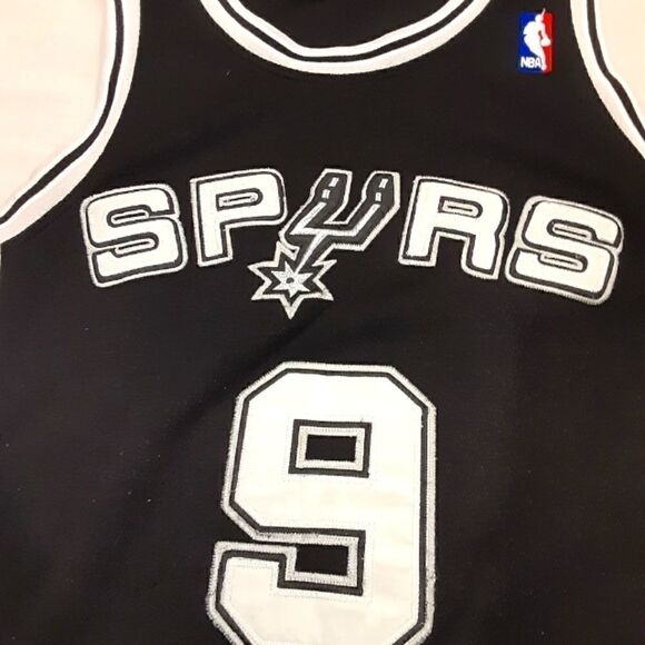 San Antonio Spurs Jersey - Picture 10 of 12